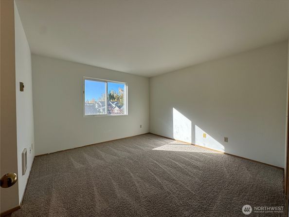 1410 W Casino Road 26, Everett WA 98204