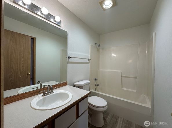 1410 W Casino Road 26, Everett WA 98204