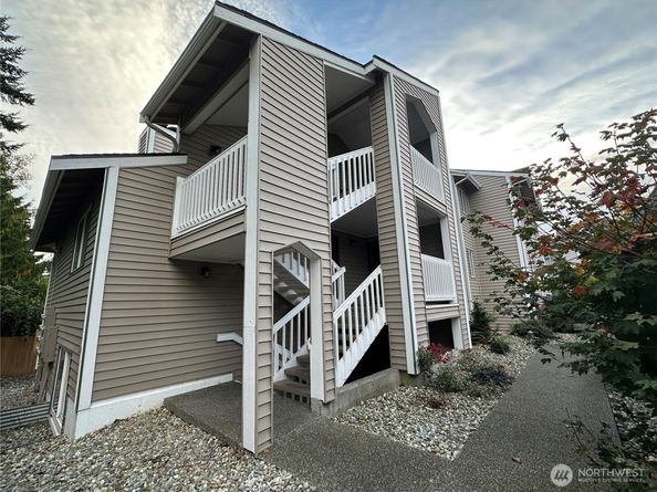 1410 W Casino Road 26, Everett WA 98204