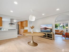 14260 110th Avenue NE, Kirkland WA 98034