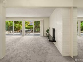 2501 Canterbury Ln E 106, Seattle WA 98112