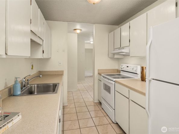 2501 Canterbury Ln E 106, Seattle WA 98112