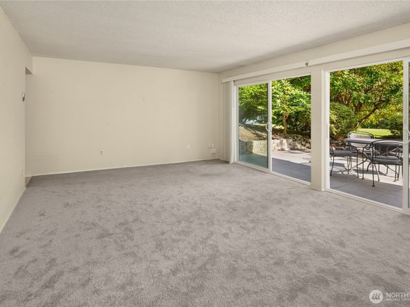 2501 Canterbury Ln E 106, Seattle WA 98112