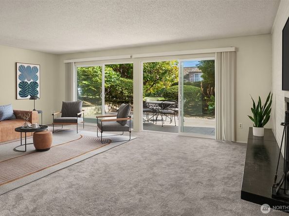 2501 Canterbury Ln E 106, Seattle WA 98112