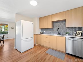 615 NW 48th Street, Seattle WA 98107