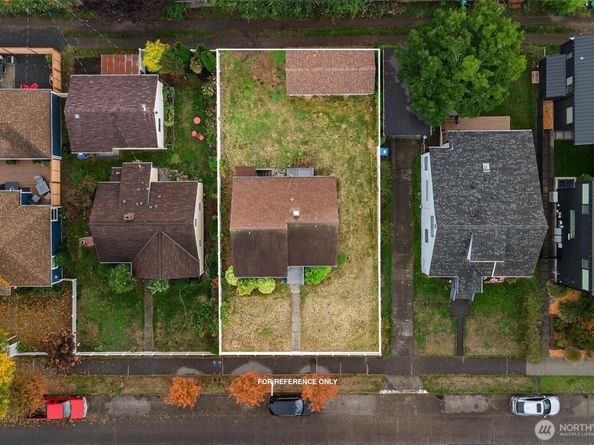 615 NW 48th Street, Seattle WA 98107