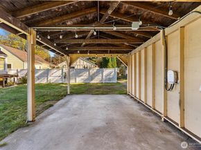 615 NW 48th Street, Seattle WA 98107