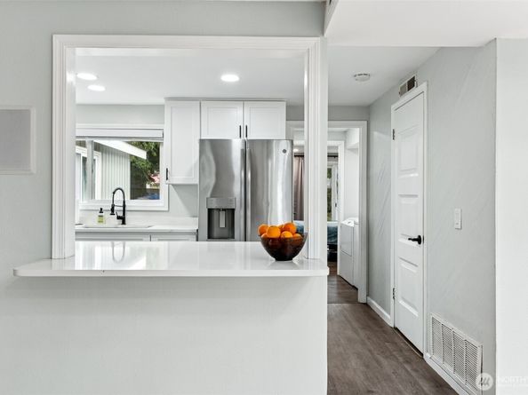 31708 7th Avenue S, Federal Way WA 98003