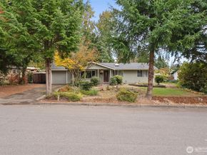 31708 7th Avenue S, Federal Way WA 98003
