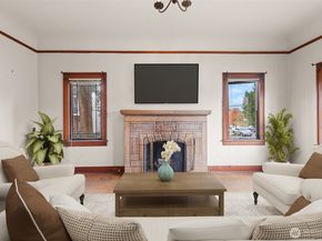 150 24th Avenue, Seattle WA 98122