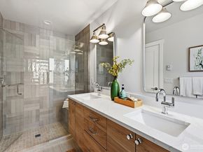 706 Newport Way NW, Issaquah WA 98027