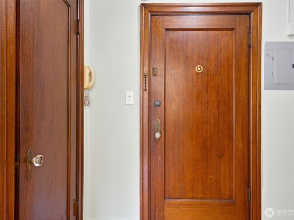 220 W Olympic Place 104, Seattle WA 98119