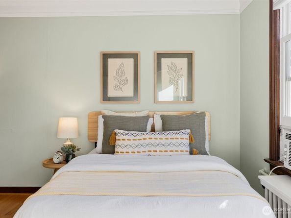 220 W Olympic Place 104, Seattle WA 98119