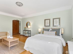 220 W Olympic Place 104, Seattle WA 98119