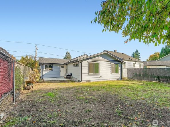 211 O Street NE, Auburn WA 98002
