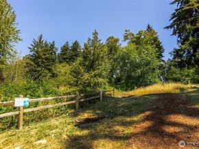 4163 Aberdeen Way NE, Renton WA 98056