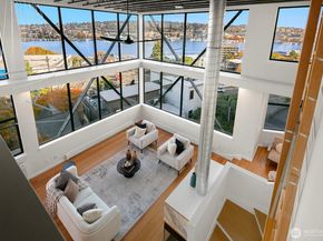 656 Howe Street, Seattle WA 98109