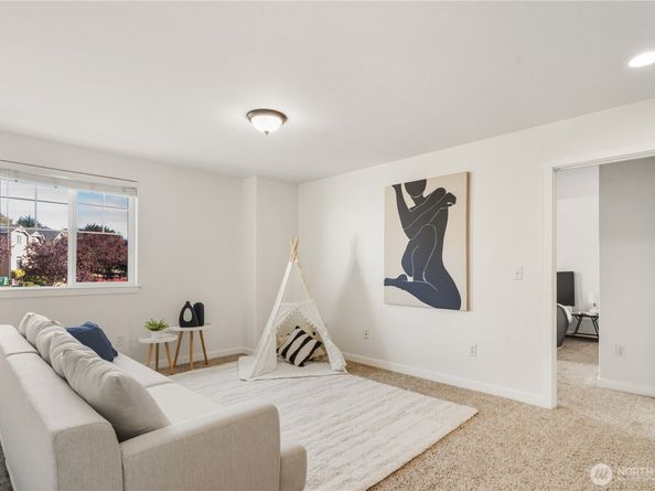 18312 8th Avenue SE, Bothell WA 98012