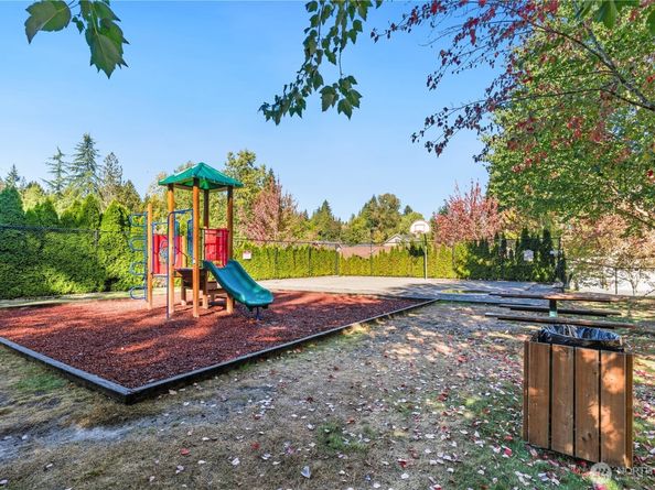 18312 8th Avenue SE, Bothell WA 98012