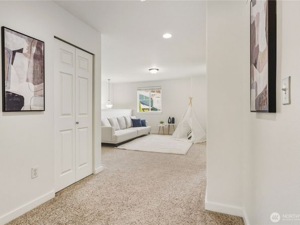 18312 8th Avenue SE, Bothell WA 98012