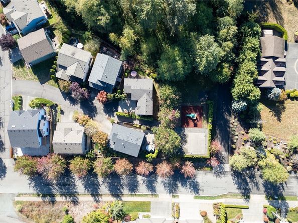 18312 8th Avenue SE, Bothell WA 98012