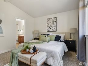 18312 8th Avenue SE, Bothell WA 98012