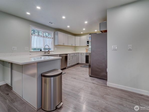 4931 NW Knute Anderson Road, Silverdale WA 98383