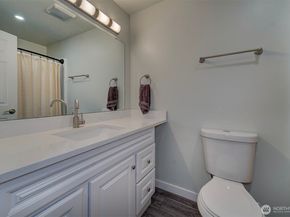 4931 NW Knute Anderson Road, Silverdale WA 98383