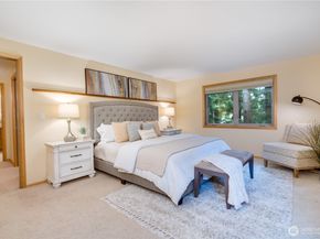 19812 163rd Avenue NE, Woodinville WA 98072