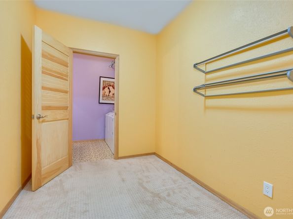 19812 163rd Avenue NE, Woodinville WA 98072