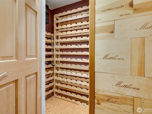 19812 163rd Avenue NE, Woodinville WA 98072