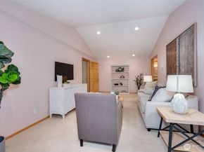 19812 163rd Avenue NE, Woodinville WA 98072