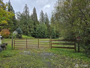 22123 NE 170th Place, Woodinville WA 98077