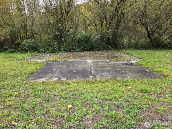 22123 NE 170th Place, Woodinville WA 98077