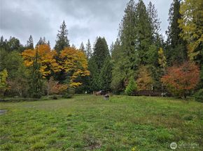 22123 NE 170th Place, Woodinville WA 98077