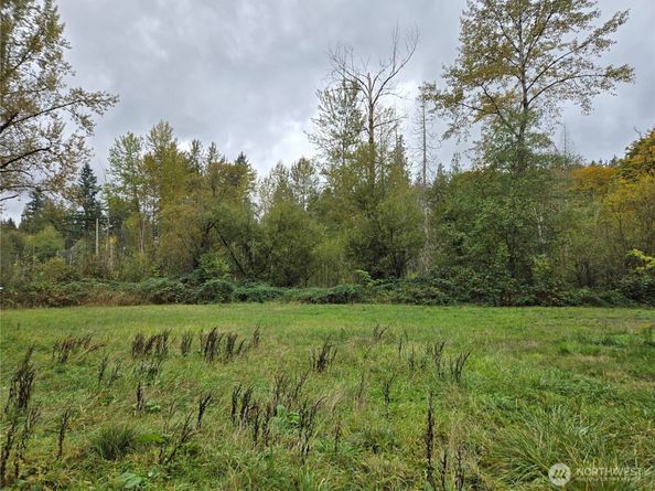 22123 NE 170th Place, Woodinville WA 98077