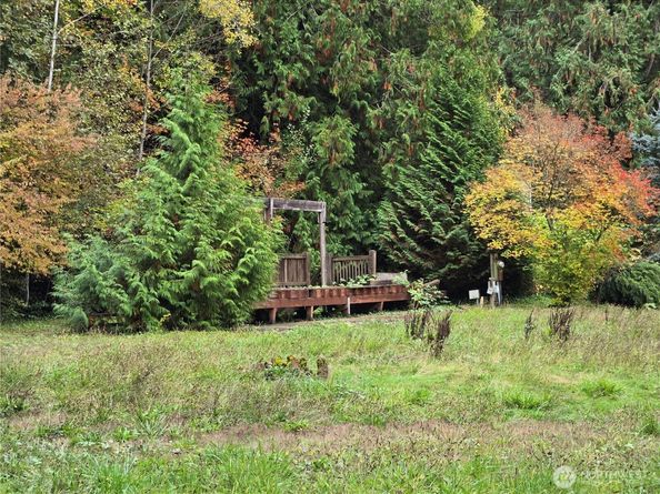 22123 NE 170th Place, Woodinville WA 98077