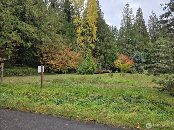 22123 NE 170th Place, Woodinville WA 98077