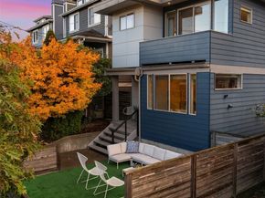 717 N 79th Street, Seattle WA 98103