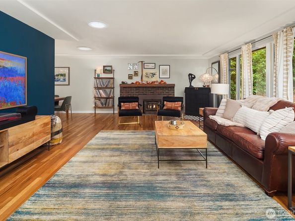 23511 96th Avenue W, Edmonds WA 98020