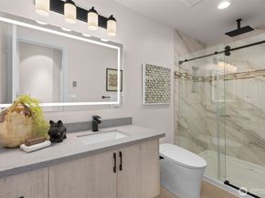 105 Windsor Drive SE, Sammamish WA 98074