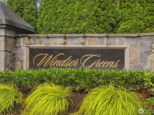 105 Windsor Drive SE, Sammamish WA 98074