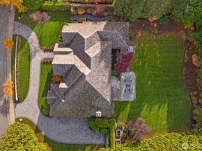 105 Windsor Drive SE, Sammamish WA 98074