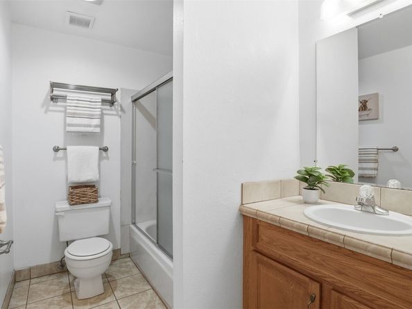 17716 157th Avenue SE, Renton WA 98058