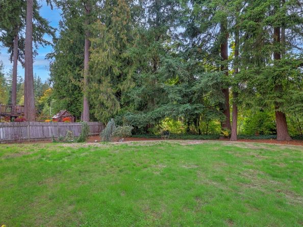 17716 157th Avenue SE, Renton WA 98058