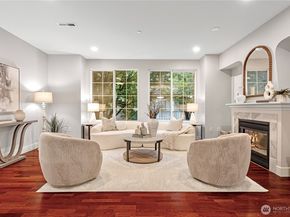 18258 NE 96th Way 103, Redmond WA 98052