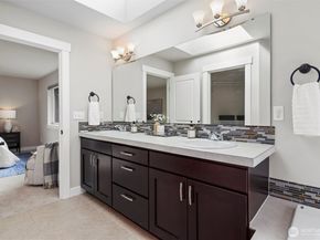 18927 10th Drive SE, Bothell WA 98012