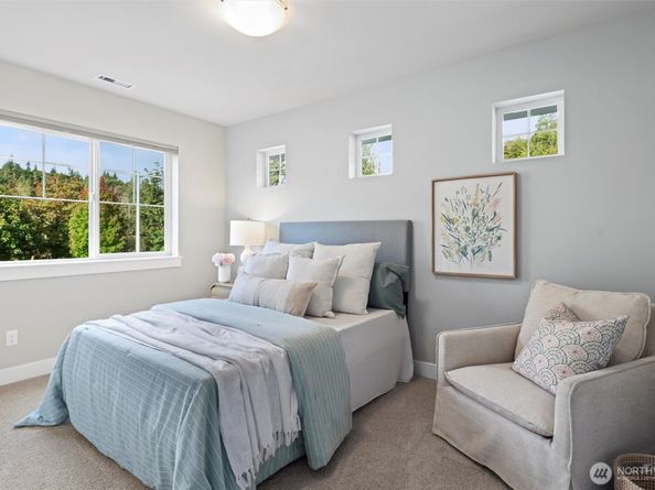 18927 10th Drive SE, Bothell WA 98012