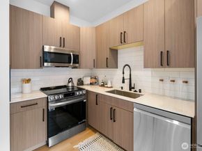 2805 S Grand Street, Seattle WA 98144