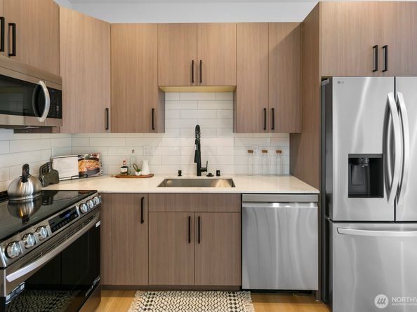 2805 S Grand Street, Seattle WA 98144